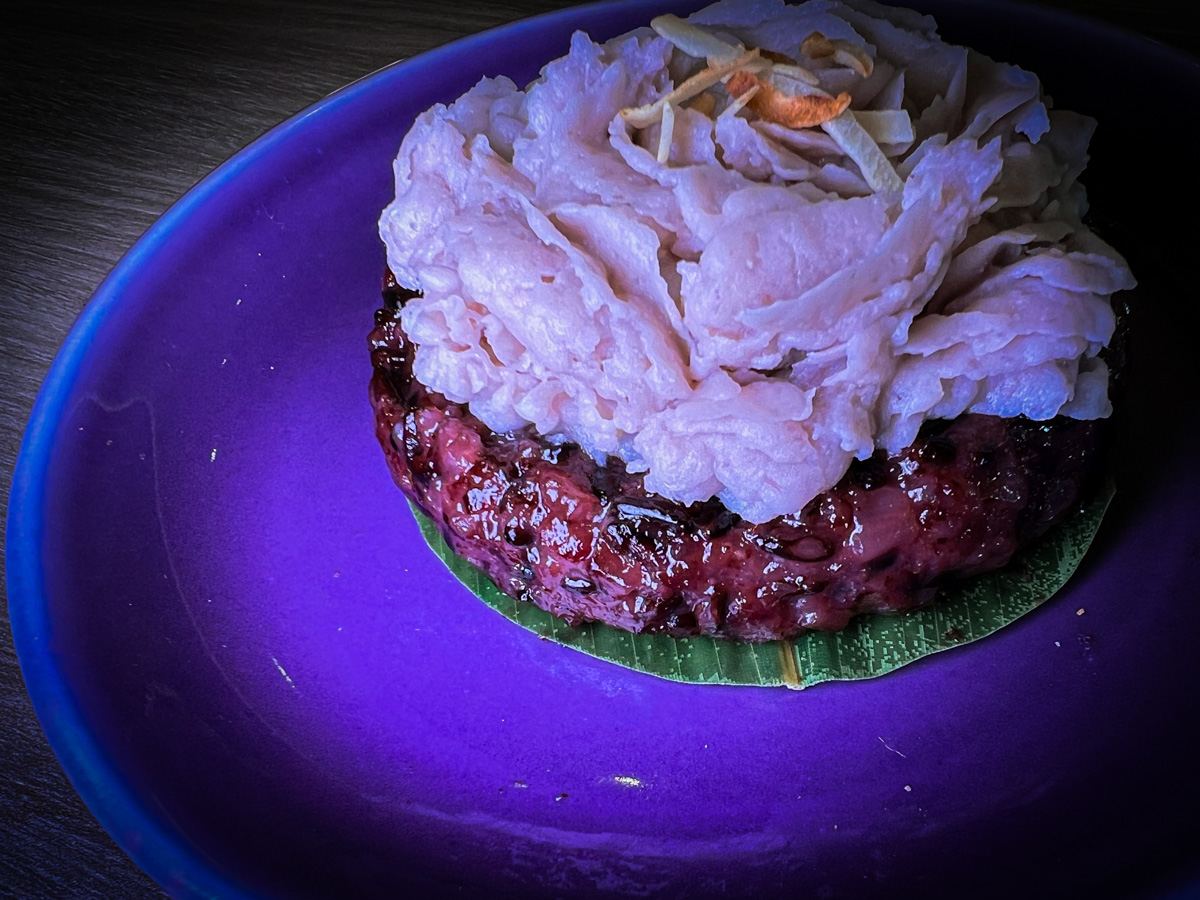 【NARA Thai Cuisine】桃園華泰名品城美食推薦，正宗道地泰國料理美食饗宴，連續三年榮獲米其林推薦泰國餐廳！