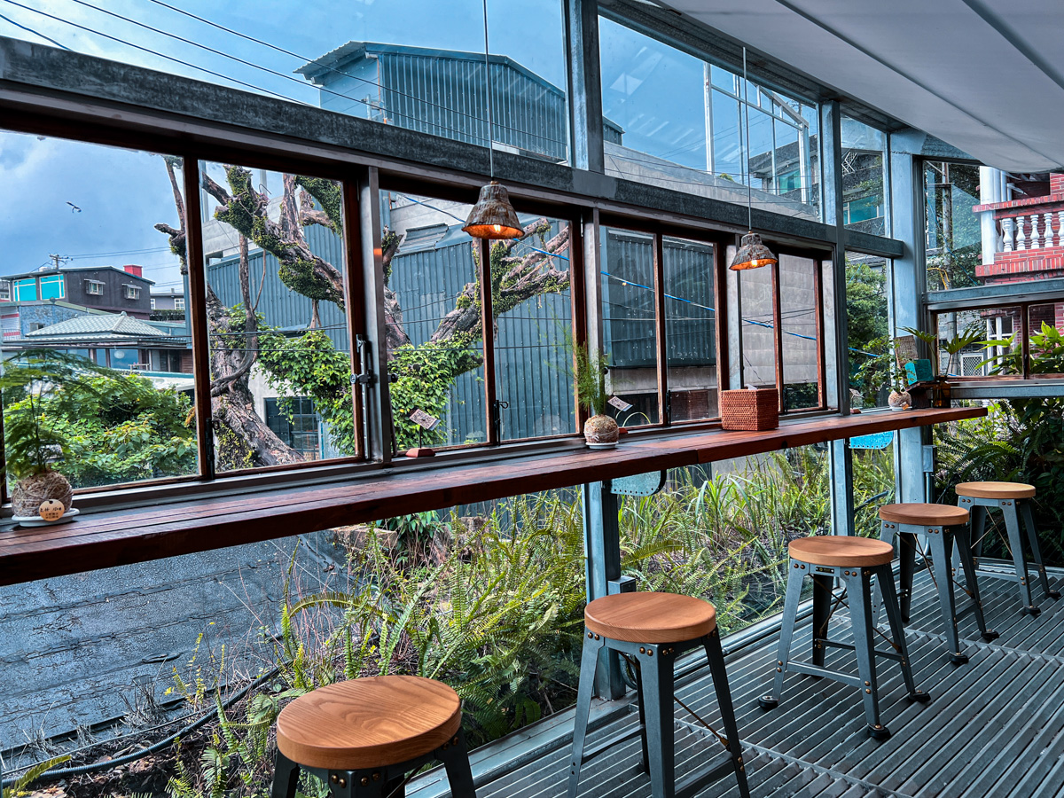 【微光森林 Twilight Cafe】九份新開幕秘境咖啡廳推薦,多款特色早午餐與特調飲料,獨家草莓風味咖啡豆! - 第18張圖 【微光森林 Twilight Cafe】九份新開幕秘境咖啡廳推薦,多款特色早午餐與特調飲料,獨家草莓風味咖啡豆!