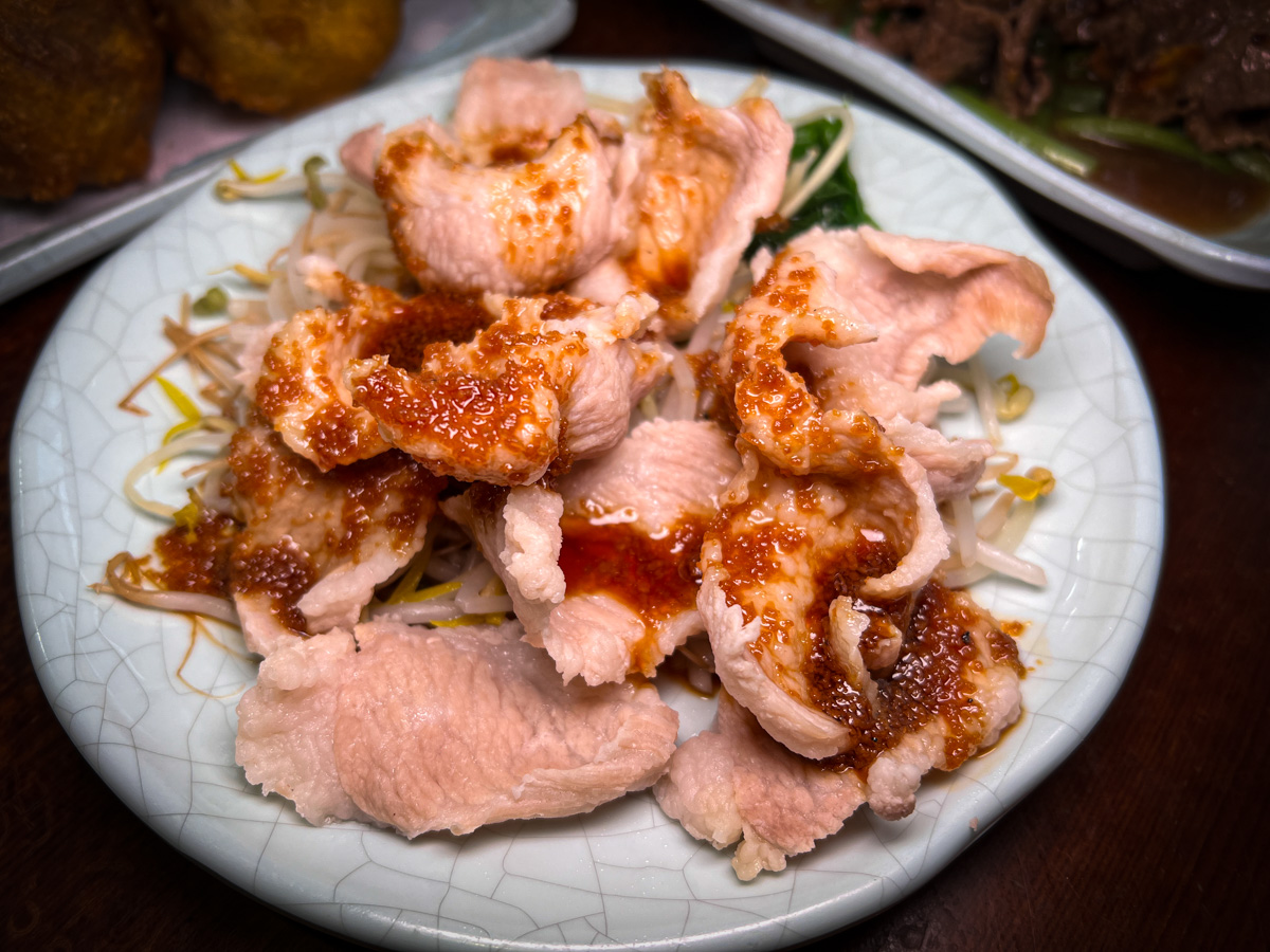 【喫飯食堂】台北永康街美食推薦,座無虛席的台式料理排隊名店!小團體也能聚餐的老字號台菜餐廳 - 第36張圖 【喫飯食堂】台北永康街美食推薦,座無虛席的台式料理排隊名店!小團體也能聚餐的老字號台菜餐廳