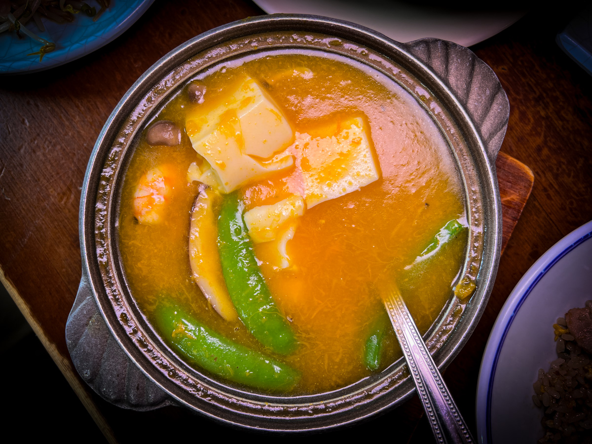 【喫飯食堂】台北永康街美食推薦,座無虛席的台式料理排隊名店!小團體也能聚餐的老字號台菜餐廳 - 第32張圖 【喫飯食堂】台北永康街美食推薦,座無虛席的台式料理排隊名店!小團體也能聚餐的老字號台菜餐廳