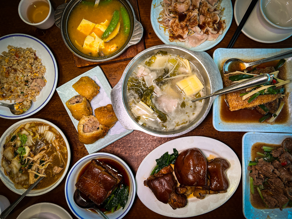 【喫飯食堂】台北永康街美食推薦,座無虛席的台式料理排隊名店!小團體也能聚餐的老字號台菜餐廳 - 第19張圖 【喫飯食堂】台北永康街美食推薦,座無虛席的台式料理排隊名店!小團體也能聚餐的老字號台菜餐廳