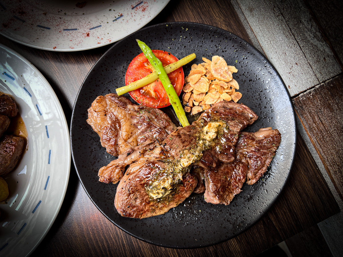 【ABV 美式餐酒館】台北大安區特色餐酒館推薦，人氣必吃多款Choice肋眼牛排，精彩演繹道地美式佳餚令人吮指回味！