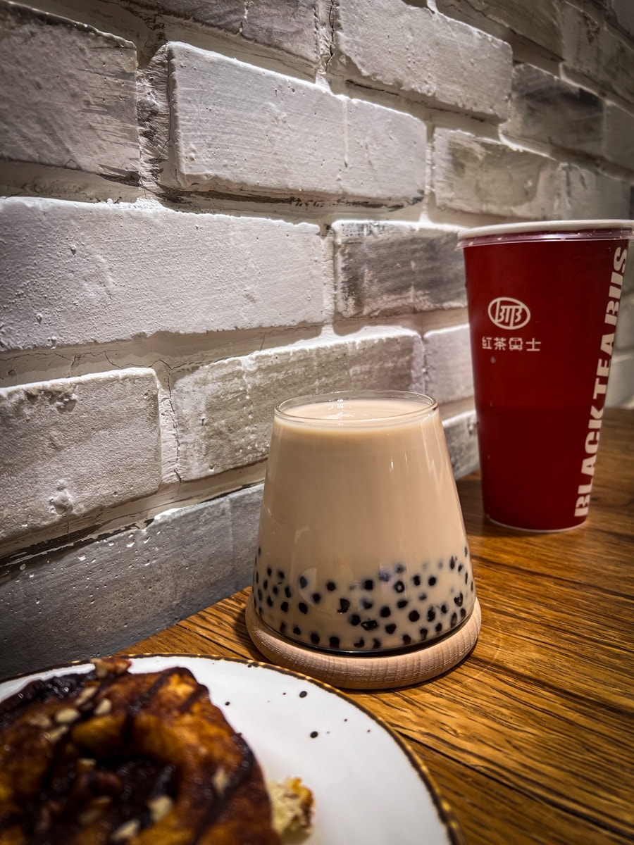 【紅茶巴士】新北土城質感飲料店推薦，新式紅茶冰25元起，每日現煮現泡！嚴選紅茶葉獨家比例調配