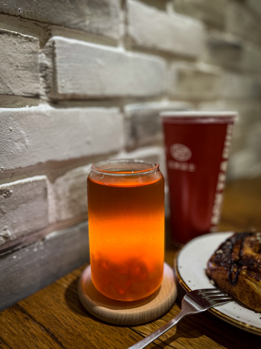 【紅茶巴士】新北土城質感飲料店推薦，新式紅茶冰25元起，每日現煮現泡！嚴選紅茶葉獨家比例調配