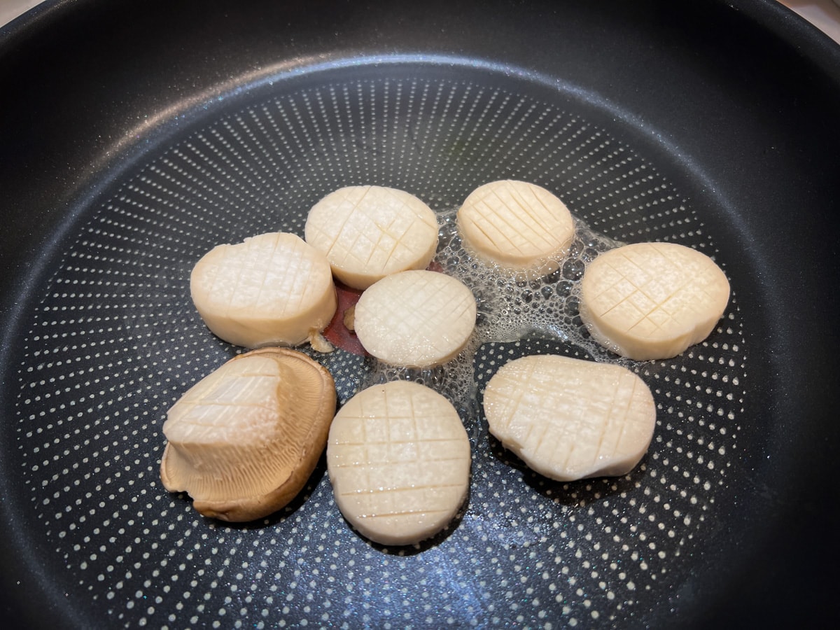【安永鮮物】根島生態蝦仁是什麼？天然野放的超大顆飽滿蝦仁，教你在家當黑白大廚做居家蝦仁料理！