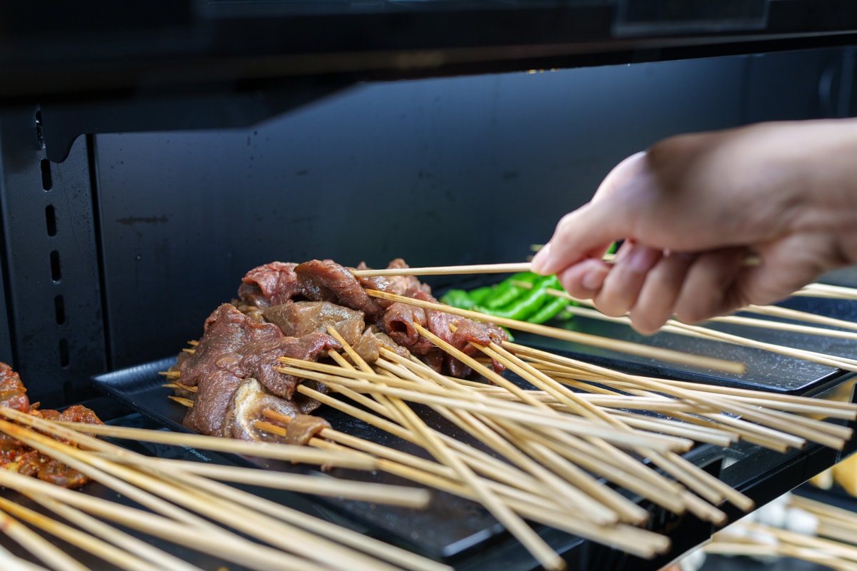 【ABV 串串啤酒館】台北西門評分最高火鍋推薦,多種串串15元起,必吃經典重慶江湖菜,開到凌晨3點的西門宵夜首選 - 第11張圖 【ABV 串串啤酒館】台北西門評分最高火鍋推薦,多種串串15元起,必吃經典重慶江湖菜,開到凌晨3點的西門宵夜首選