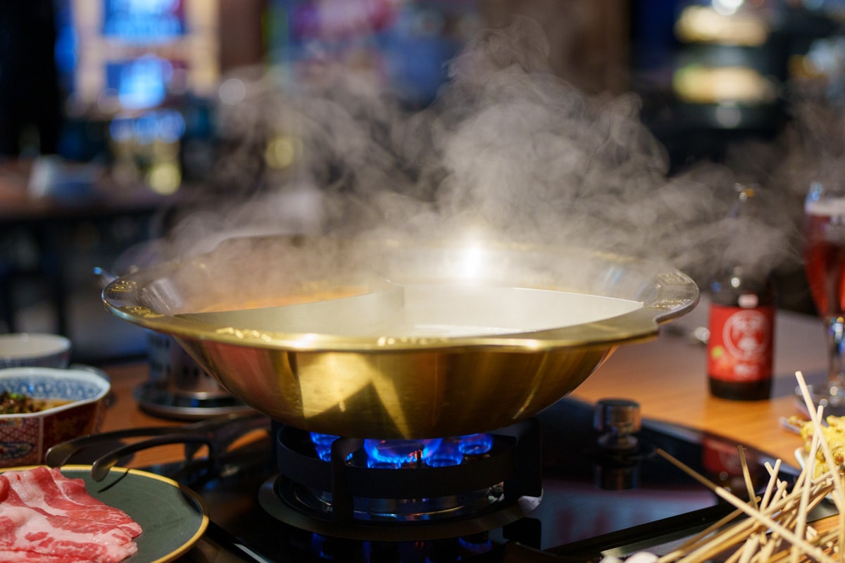 【ABV 串串啤酒館】台北西門評分最高火鍋推薦,多種串串15元起,必吃經典重慶江湖菜,開到凌晨3點的西門宵夜首選 - 第40張圖 【ABV 串串啤酒館】台北西門評分最高火鍋推薦,多種串串15元起,必吃經典重慶江湖菜,開到凌晨3點的西門宵夜首選
