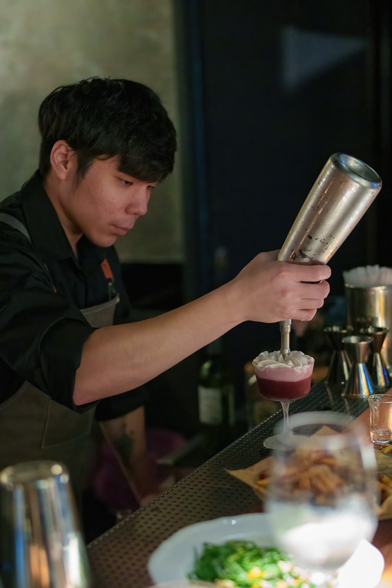 【Hoda Bistro】台北信義評分最高的餐酒館美食推薦，多款精緻料理與特色調酒，約會聚餐首選餐廳