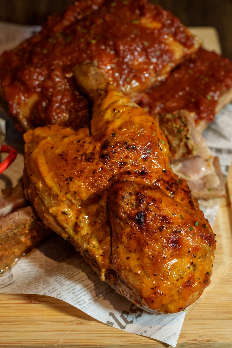 【ABV 美式餐酒館】台北東區特色餐廳推薦，美國海鮮期間限定料理！大啖東北海陸大拼盤、蟹肉及龍蝦肉漢堡