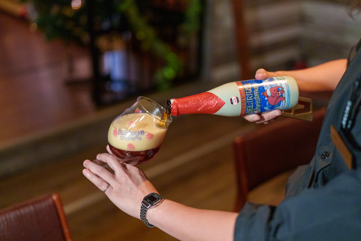 【ABV 美式餐酒館】台北東區特色餐廳推薦，美國海鮮期間限定料理！大啖東北海陸大拼盤、蟹肉及龍蝦肉漢堡