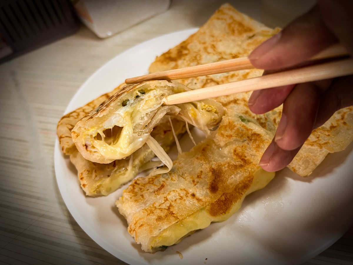 【阿公阿婆蛋餅】2025最新菜單,台南人氣必吃早餐推薦,粉漿蛋餅飄香40多年,古早味傳統手法呈現最高品質! - 第18張圖 【阿公阿婆蛋餅】2025最新菜單,台南人氣必吃早餐推薦,粉漿蛋餅飄香40多年,古早味傳統手法呈現最高品質!