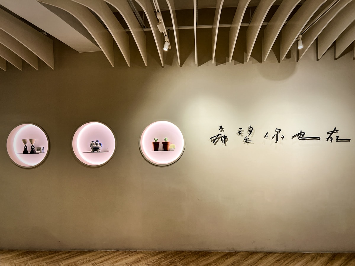 【我在 Cogito Cafe】台南美術館二館附近美食推薦，多樣早午餐與異國特色料理，從早吃到晚的質感主題餐廳
