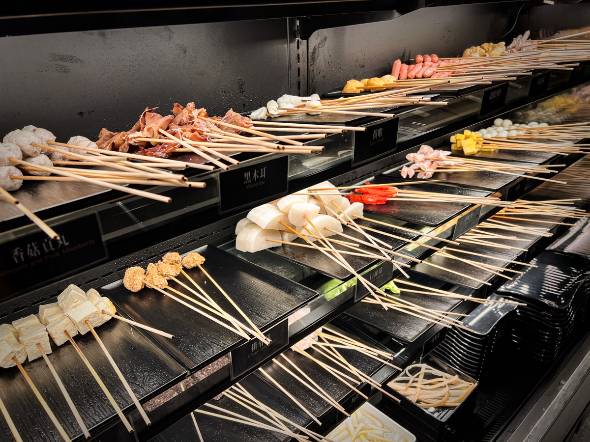【ABV 串串啤酒館】台北西門評分最高火鍋推薦,多種串串15元起,必吃經典重慶江湖菜,開到凌晨3點的西門宵夜首選 - 第10張圖 【ABV 串串啤酒館】台北西門評分最高火鍋推薦,多種串串15元起,必吃經典重慶江湖菜,開到凌晨3點的西門宵夜首選