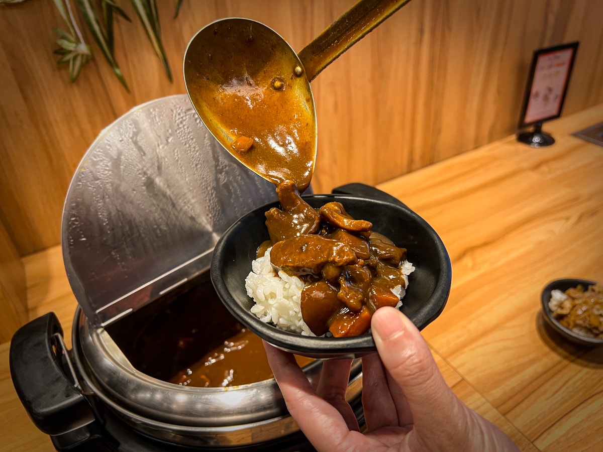 【熊一頂級燒肉】基隆評分最高美食推薦，598元起燒肉制霸！熊一燒肉登頂攻略，基隆唯一無敵海景燒肉吃到飽