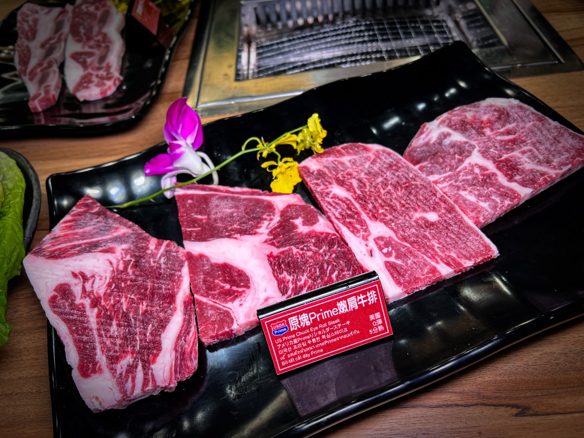 【熊一頂級燒肉】基隆評分最高美食推薦，598元起燒肉制霸！熊一燒肉登頂攻略，基隆唯一無敵海景燒肉吃到飽