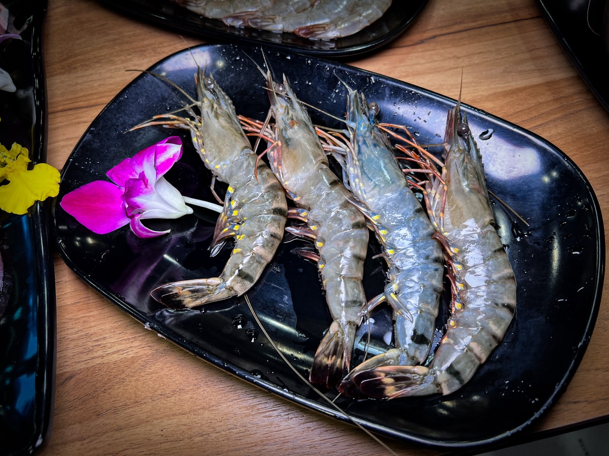 【熊一頂級燒肉】基隆評分最高美食推薦，598元起燒肉制霸！熊一燒肉登頂攻略，基隆唯一無敵海景燒肉吃到飽