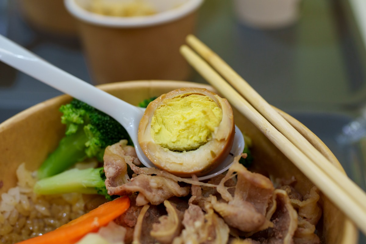 【小鹿亭】台北公館美食餐廳推薦,特色必點咖哩飯、滷肉飯,內用紅茶可續杯!湯品跟咖哩醬免費加一次! - 第30張圖 【小鹿亭】台北公館美食餐廳推薦,特色必點咖哩飯、滷肉飯,內用紅茶可續杯!湯品跟咖哩醬免費加一次!