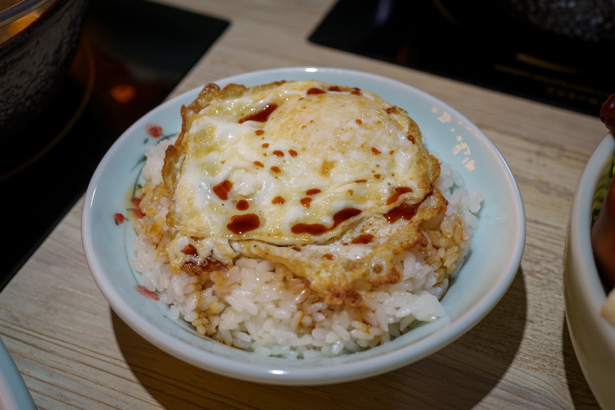【旺鍋】板橋府中人氣火鍋推薦，超精緻單點鍋物套餐保證營養豐盛，營業到兩點的府中宵夜餐廳首選！