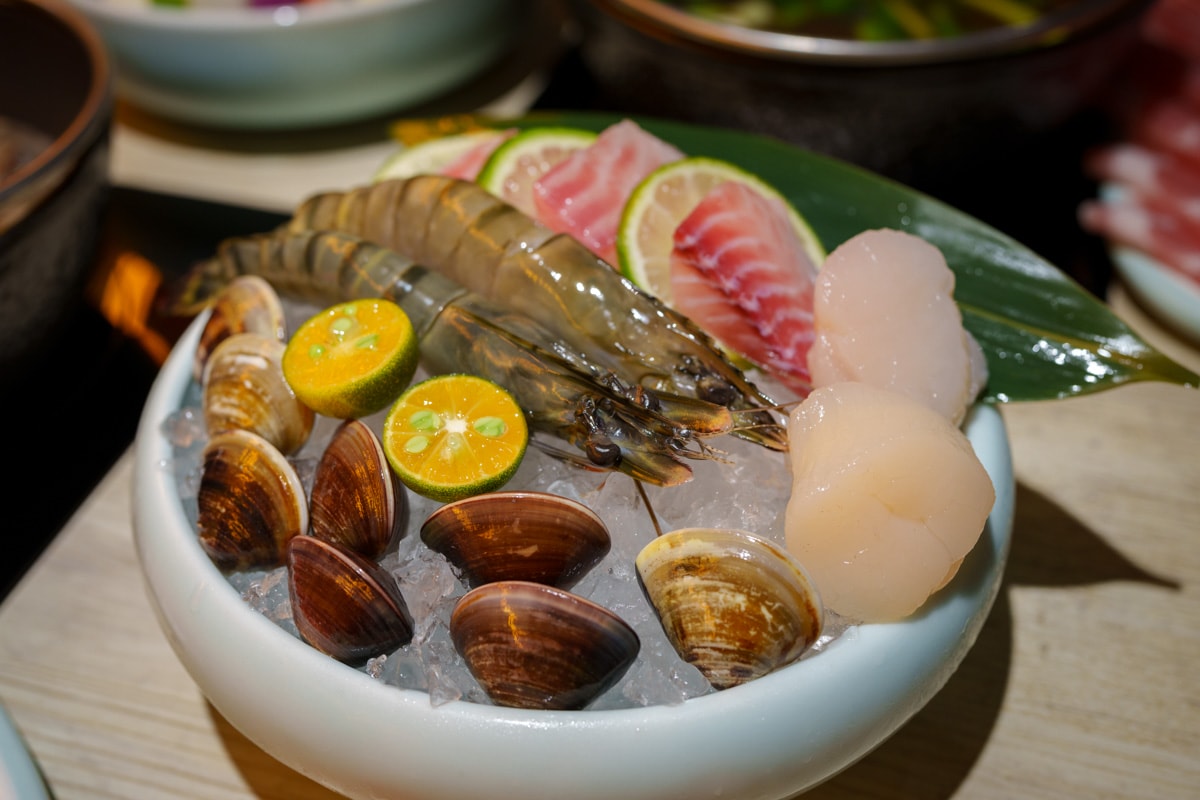 【旺鍋】板橋府中人氣火鍋推薦，超精緻單點鍋物套餐保證營養豐盛，營業到兩點的府中宵夜餐廳首選！