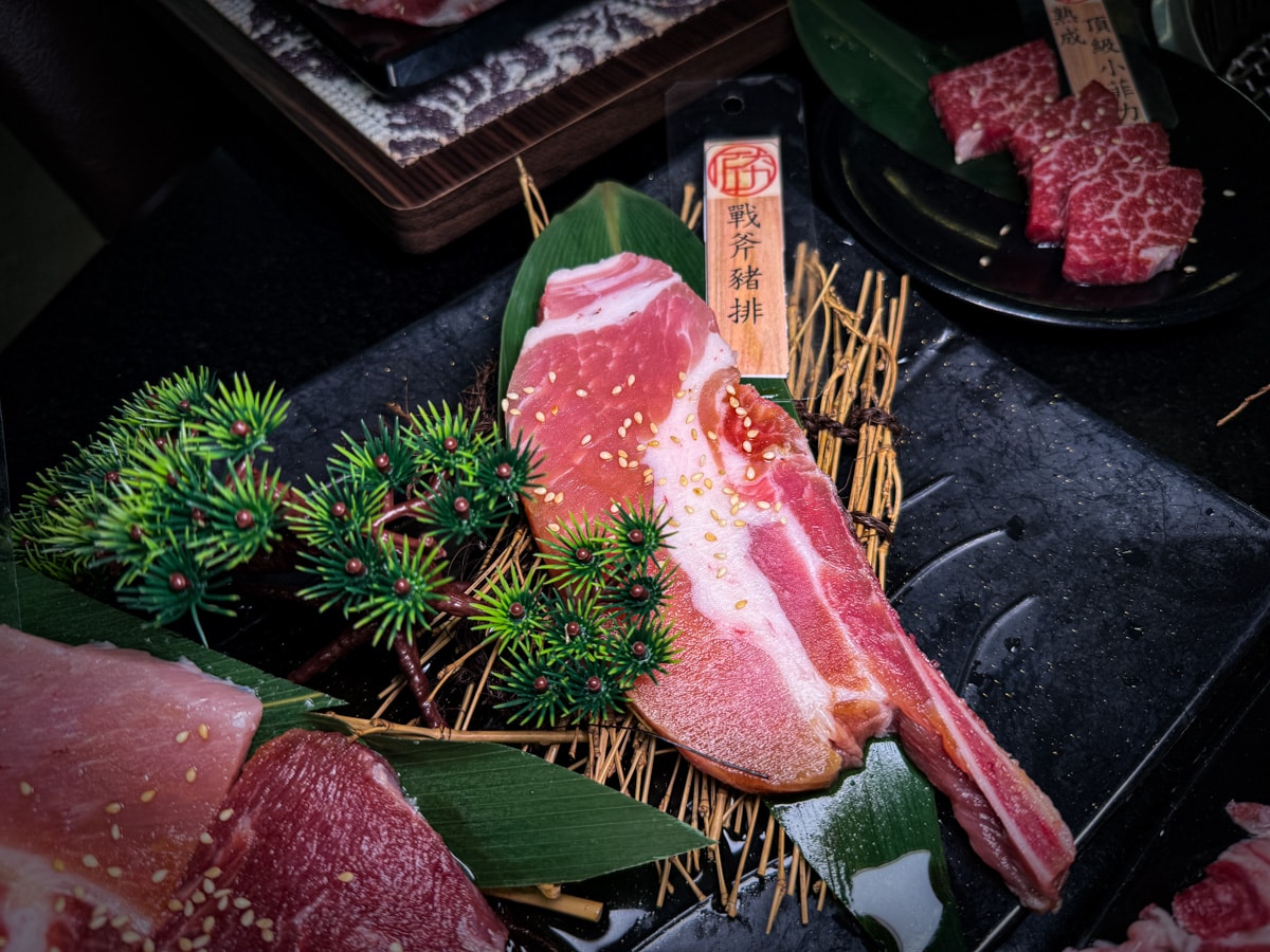 【匠夯日式無煙燒肉】桃園燒烤吃到飽美食推薦，3分鐘內送上所有肉盤否則就送你免費吃肉！689元起享受火烤兩吃頂級饗宴