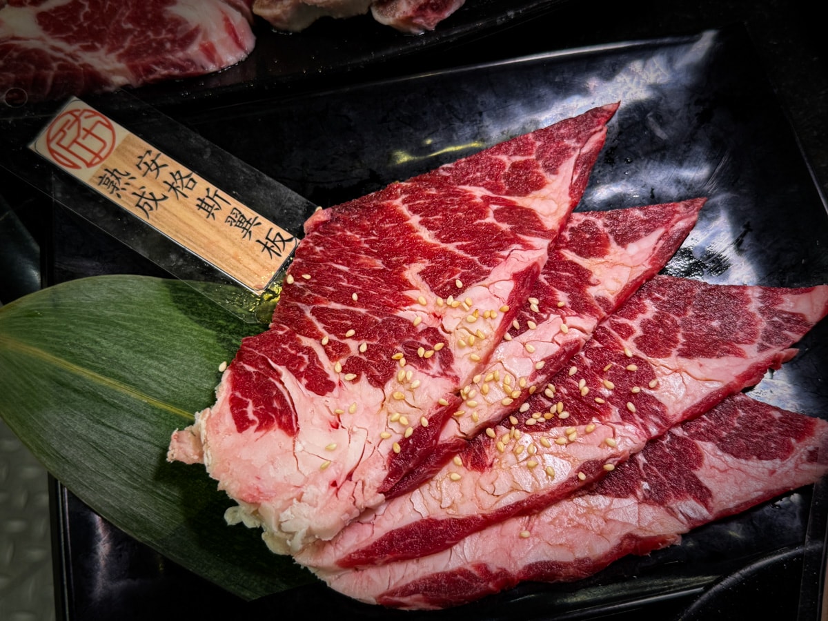 【匠夯日式無煙燒肉】桃園燒烤吃到飽美食推薦，3分鐘內送上所有肉盤否則就送你免費吃肉！689元起享受火烤兩吃頂級饗宴