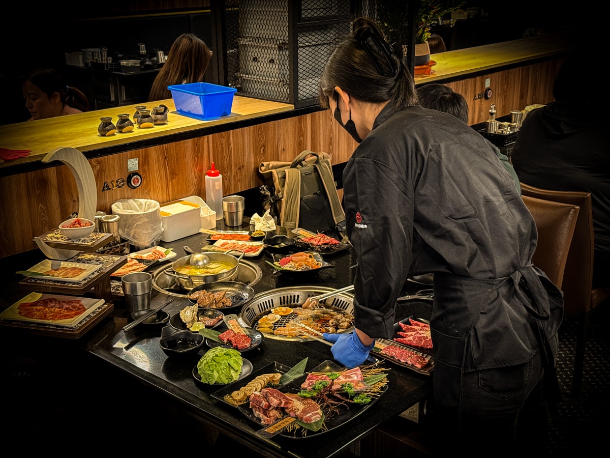 【匠夯日式無煙燒肉】桃園燒烤吃到飽美食推薦，3分鐘內送上所有肉盤否則就送你免費吃肉！689元起享受火烤兩吃頂級饗宴
