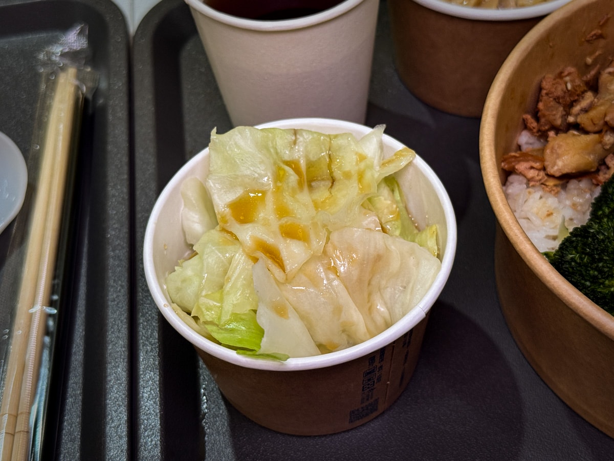 【小鹿亭】台北公館美食餐廳推薦,特色必點咖哩飯、滷肉飯,內用紅茶可續杯!湯品跟咖哩醬免費加一次! - 第33張圖 【小鹿亭】台北公館美食餐廳推薦,特色必點咖哩飯、滷肉飯,內用紅茶可續杯!湯品跟咖哩醬免費加一次!
