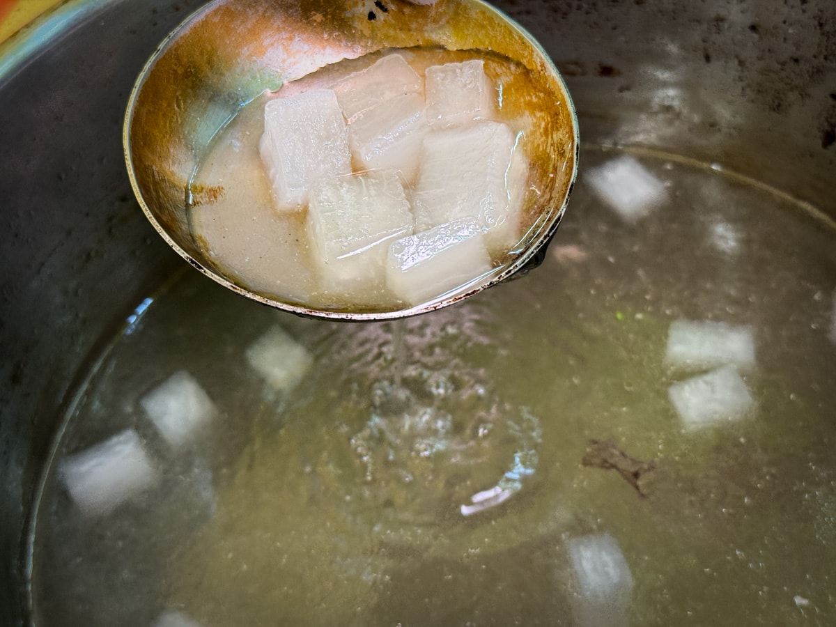 【小鹿亭】台北公館美食餐廳推薦,特色必點咖哩飯、滷肉飯,內用紅茶可續杯!湯品跟咖哩醬免費加一次! - 第34張圖 【小鹿亭】台北公館美食餐廳推薦,特色必點咖哩飯、滷肉飯,內用紅茶可續杯!湯品跟咖哩醬免費加一次!