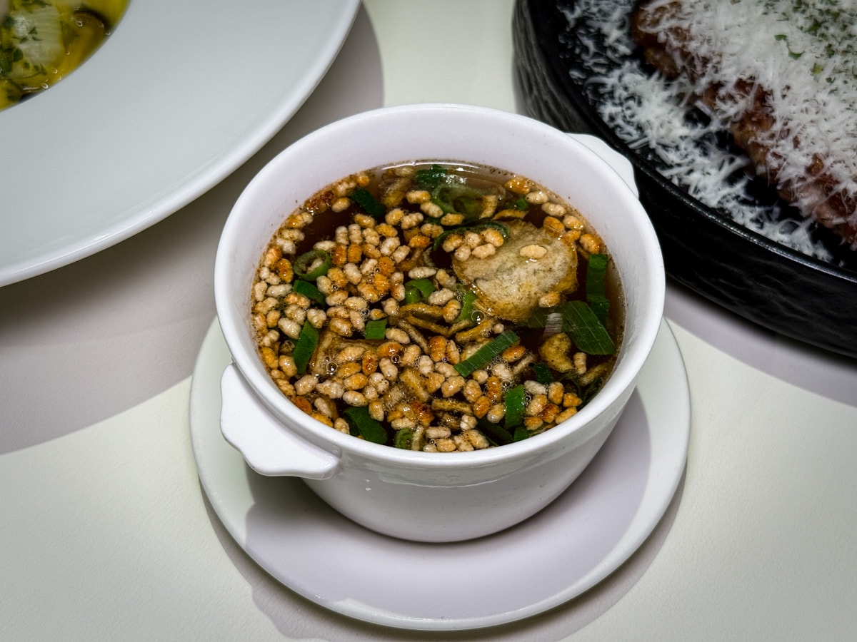 【拾青春】中壢評分最高美食餐廳推薦，精緻地中海料理、特色手作甜點，內用套餐可以續加前菜！