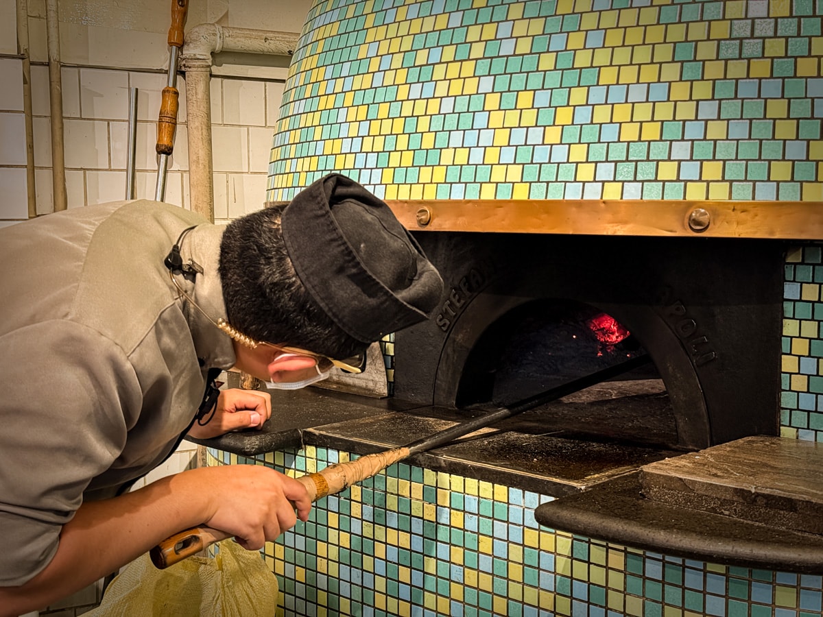 【BANCO 窯烤PIZZA】台北小巨蛋美食餐廳推薦,國際比賽獲獎窯烤披薩!超人氣道地正統義式餐廳! - 第12張圖 【BANCO 窯烤PIZZA】台北小巨蛋美食餐廳推薦,國際比賽獲獎窯烤披薩!超人氣道地正統義式餐廳!