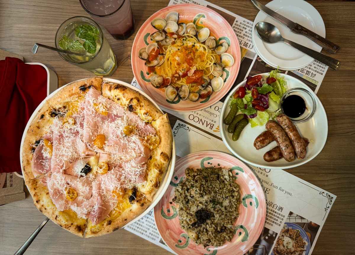 【BANCO 窯烤PIZZA】台北小巨蛋美食餐廳推薦,國際比賽獲獎窯烤披薩!超人氣道地正統義式餐廳! - 第34張圖 【BANCO 窯烤PIZZA】台北小巨蛋美食餐廳推薦,國際比賽獲獎窯烤披薩!超人氣道地正統義式餐廳!