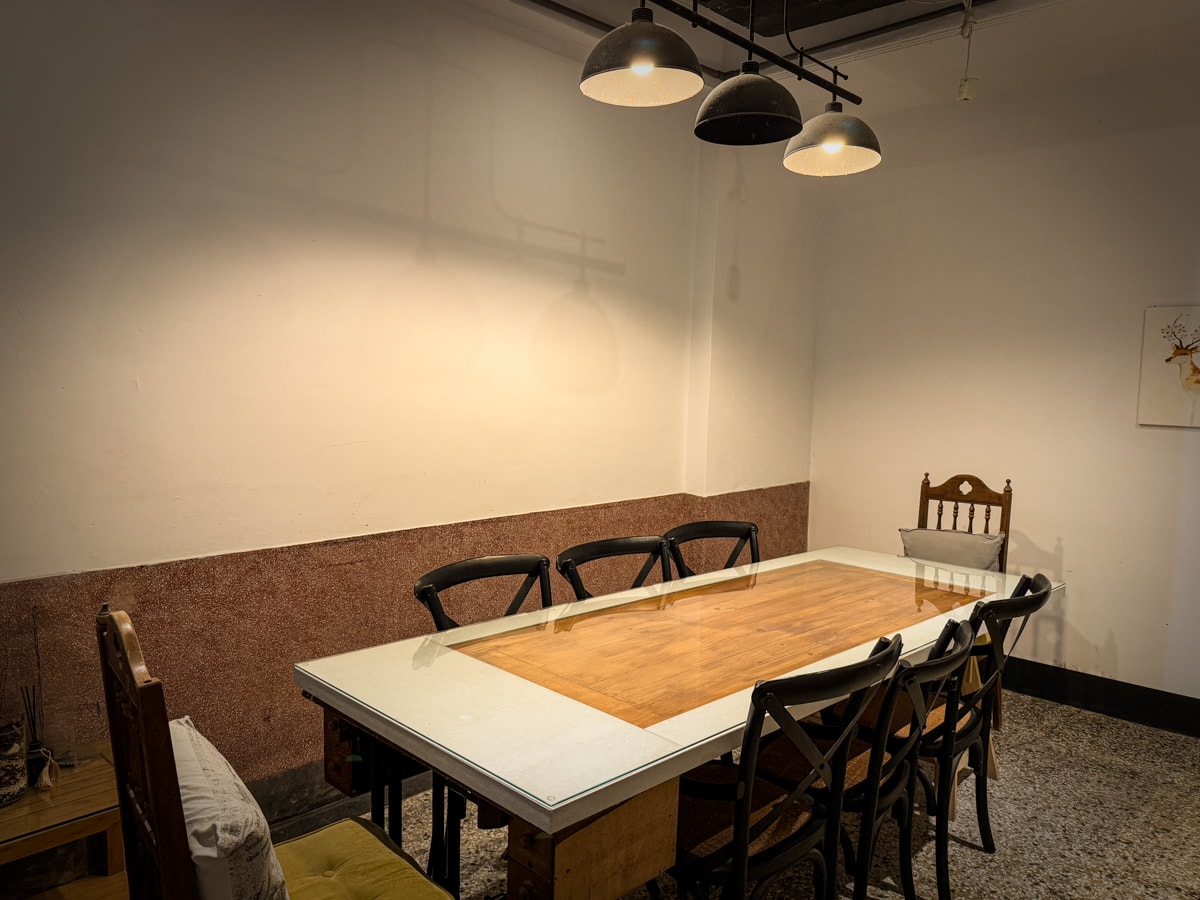 【Share House Cafe】台南新美街咖啡廳推薦，手作輕食甜點與單品咖啡，特色質感老宅咖啡廳