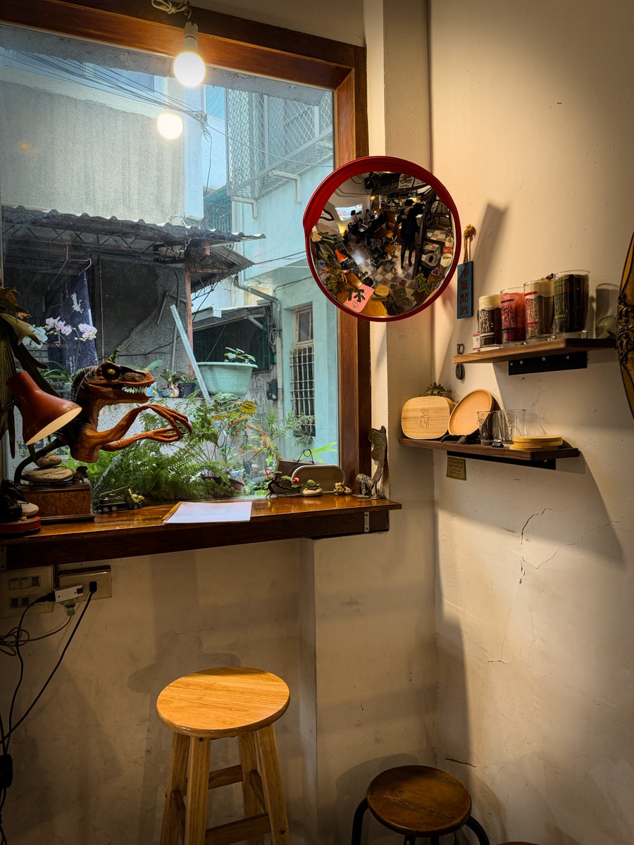 【龍百貨】台南中西區人氣早午餐美食推薦，五大主題餐點營養滿分！獨家恐龍烙印與週邊商品