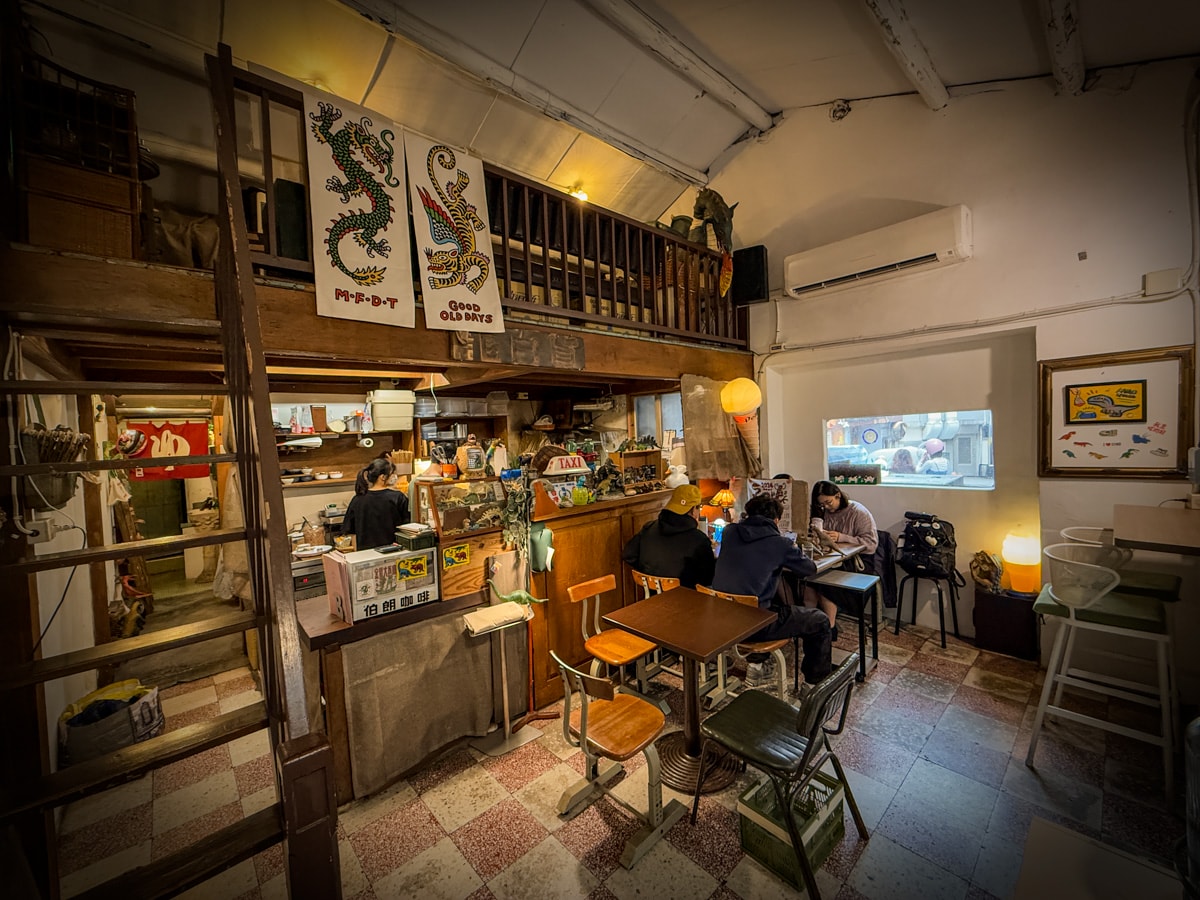 【龍百貨】台南中西區人氣早午餐美食推薦，五大主題餐點營養滿分！獨家恐龍烙印與週邊商品