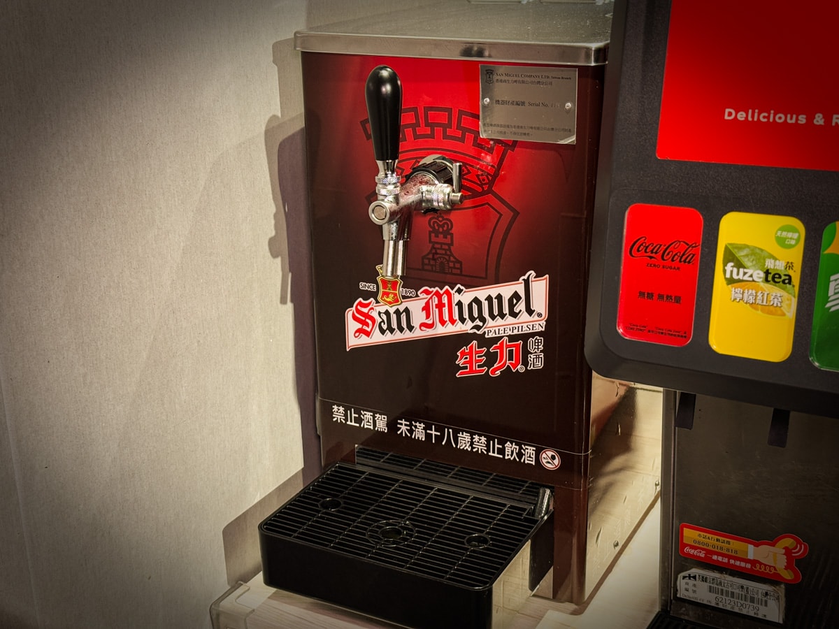 【炎上燒肉】板橋江子翠人氣燒肉吃到飽推薦，高達8種秘製沾醬，平日最低698元起即享生啤酒暢飲，和牛、生蠔、生食級干貝任你挑選！江子翠美食推薦