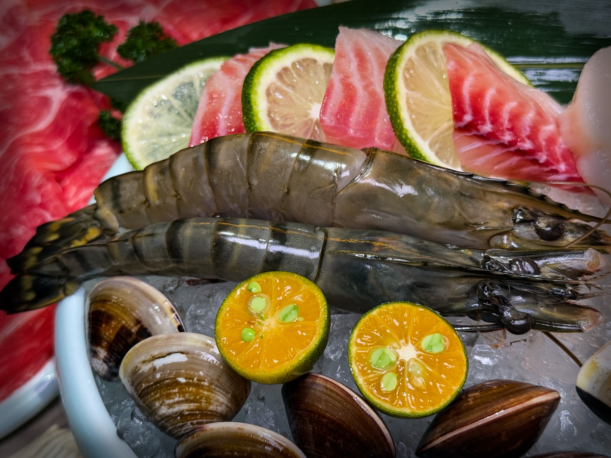 【旺鍋】板橋府中人氣火鍋推薦，超精緻單點鍋物套餐保證營養豐盛，營業到兩點的府中宵夜餐廳首選！