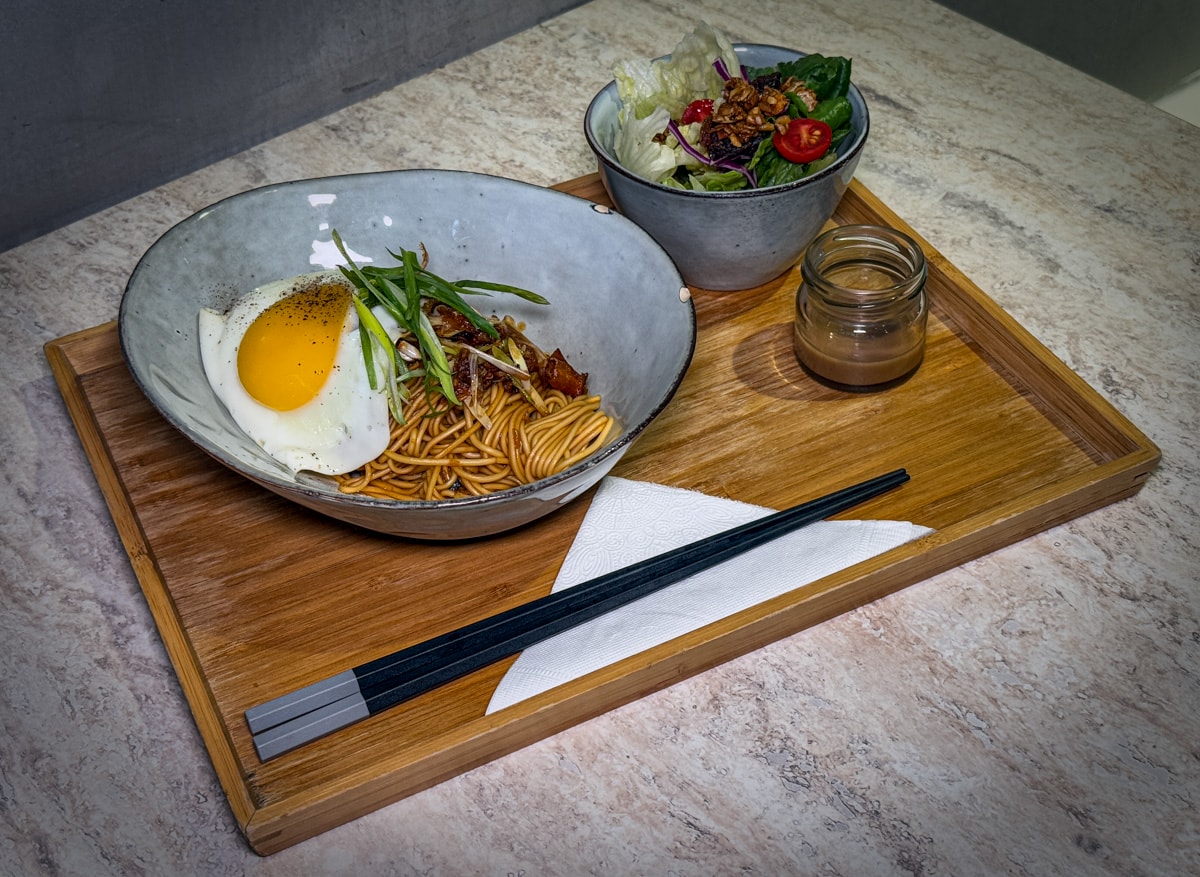 【Gooday Cafe】高雄三多商圈咖啡廳美食推薦，特色輕食套餐與多款手作甜點，前鎮區包場聚會餐廳首選