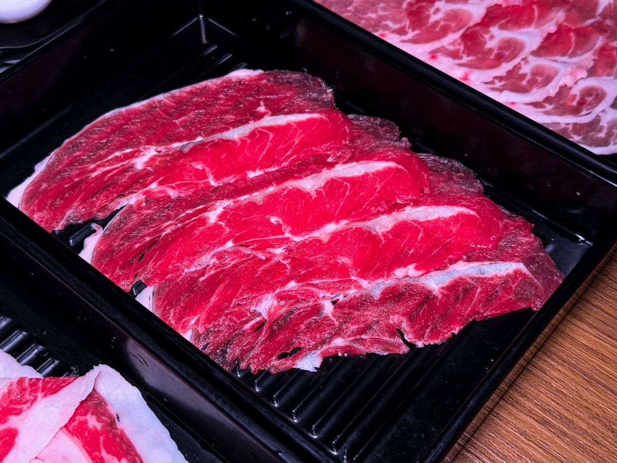 【一番地壽喜燒】台北古亭人氣壽喜燒吃到飽推薦,平日午餐548元起,頂級肉品搭配多元蔬菜、飲料自助吧 - 第25張圖 【一番地壽喜燒】台北古亭人氣壽喜燒吃到飽推薦,平日午餐548元起,頂級肉品搭配多元蔬菜、飲料自助吧