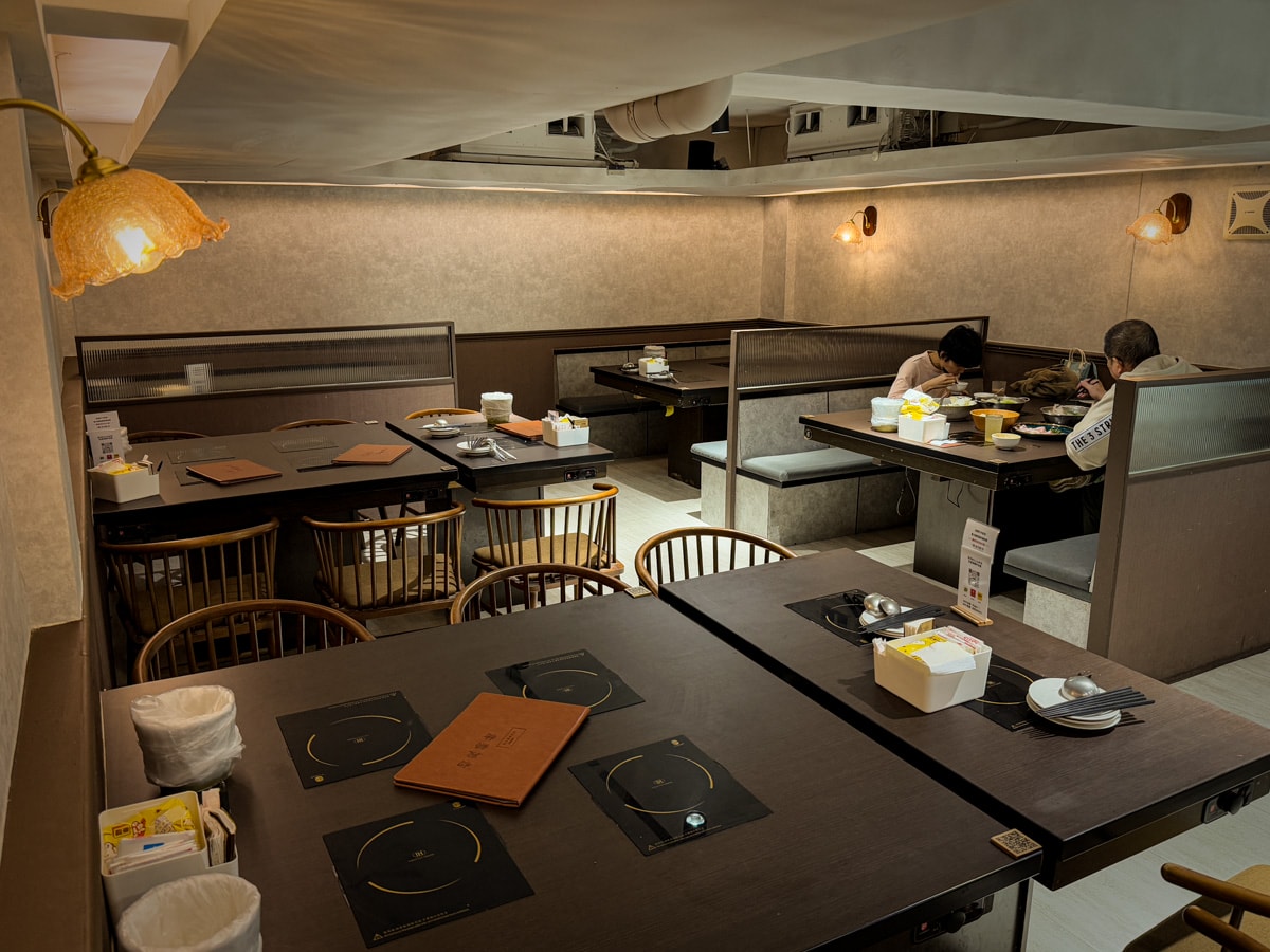 【初殿鍋物】中和景安站火鍋美食推薦，平日套餐299元起，內建超好吃被火鍋耽誤的滷肉飯！