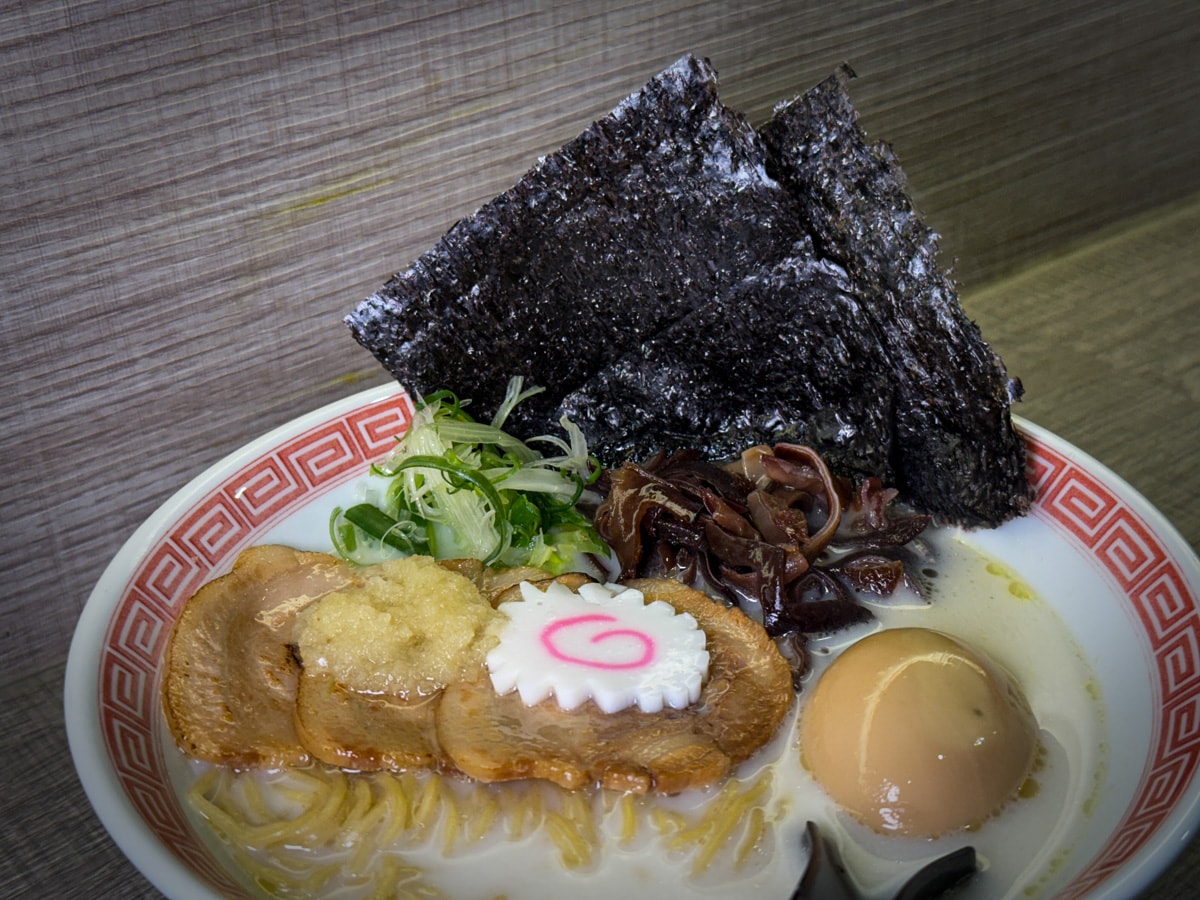 【麵屋堂本】中壢超人氣必吃拉麵美食推薦，190元起內用免費續麵一次，客製化調整麵條與口味