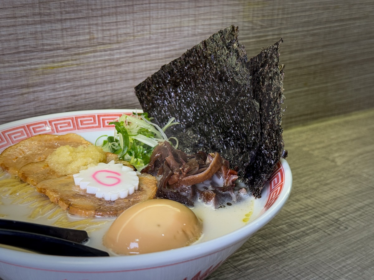 【麵屋堂本】中壢超人氣必吃拉麵美食推薦，190元起內用免費續麵一次，客製化調整麵條與口味
