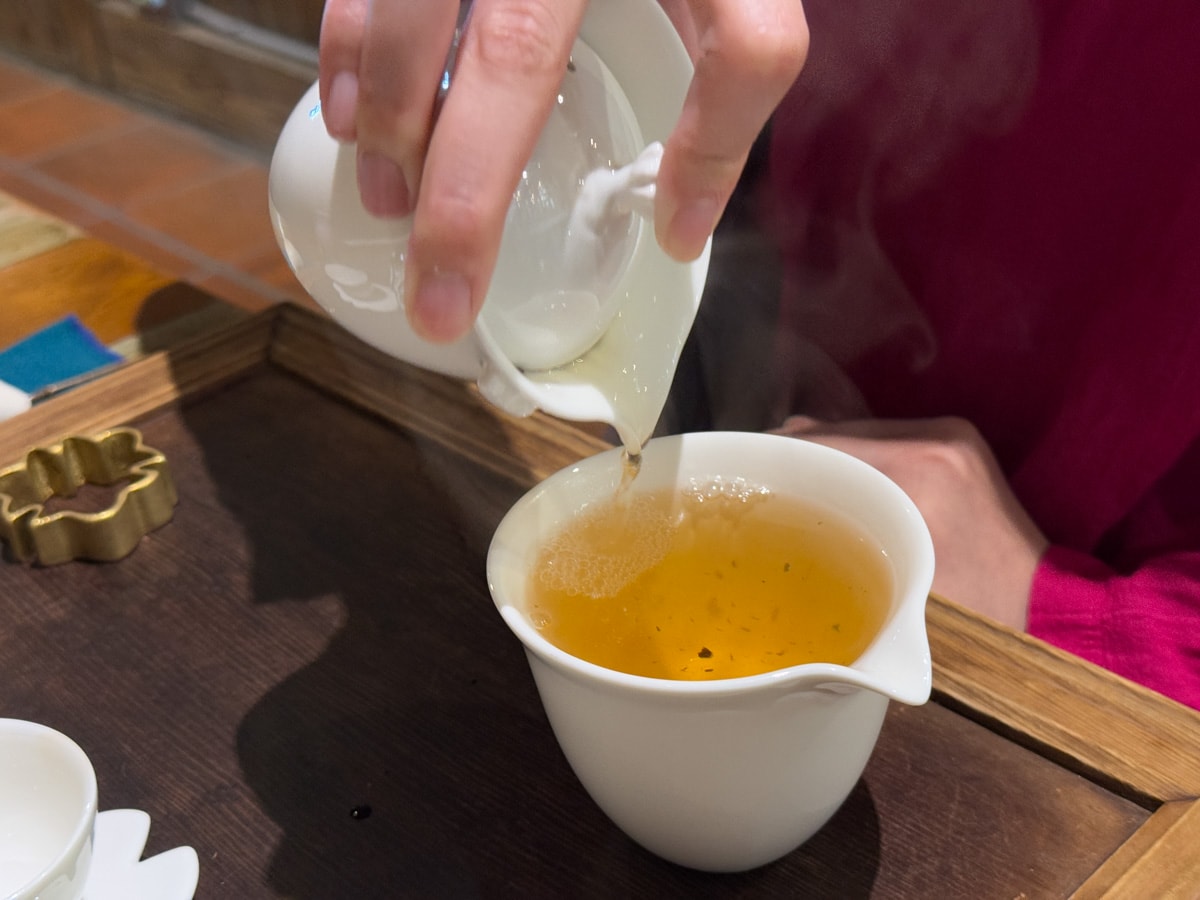 【九份茶坊】九份人氣泡茶推薦,九份第一家百年古厝茶坊,結合茶陶畫的絕美人文藝術空間! - 第38張圖 【九份茶坊】九份人氣泡茶推薦,九份第一家百年古厝茶坊,結合茶陶畫的絕美人文藝術空間!