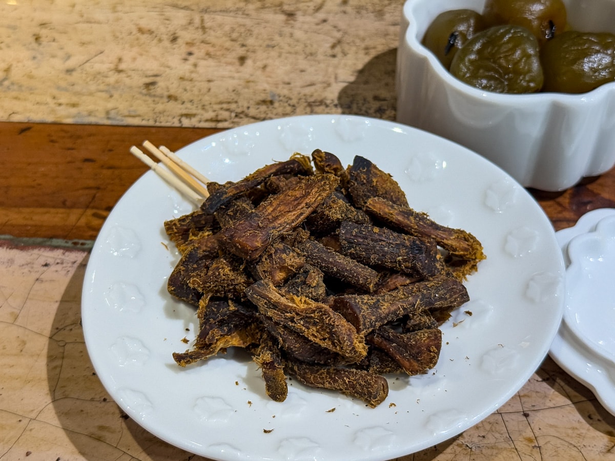【九份茶坊】九份人氣泡茶推薦,九份第一家百年古厝茶坊,結合茶陶畫的絕美人文藝術空間! - 第41張圖 【九份茶坊】九份人氣泡茶推薦,九份第一家百年古厝茶坊,結合茶陶畫的絕美人文藝術空間!