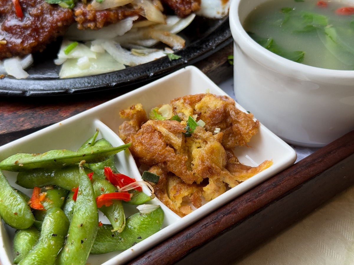 【幸福王國庭園餐廳】新北三芝秘境餐廳美食推薦，在地深耕15年的職人料理，450元起大啖精緻套餐！