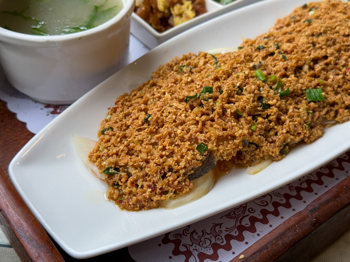 【幸福王國庭園餐廳】新北三芝秘境餐廳美食推薦，在地深耕15年的職人料理，450元起大啖精緻套餐！