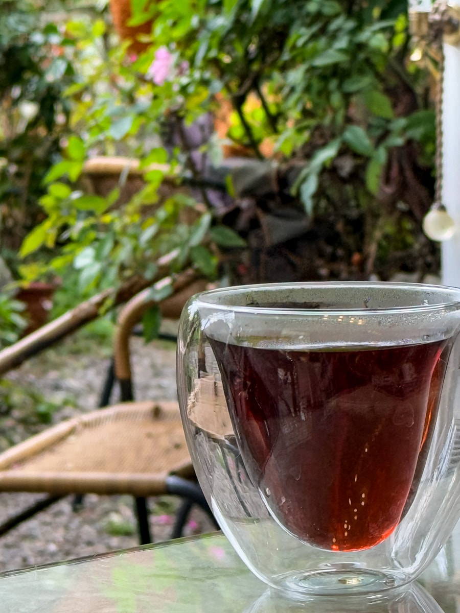 【幸福王國庭園餐廳】新北三芝秘境餐廳美食推薦，在地深耕15年的職人料理，450元起大啖精緻套餐！