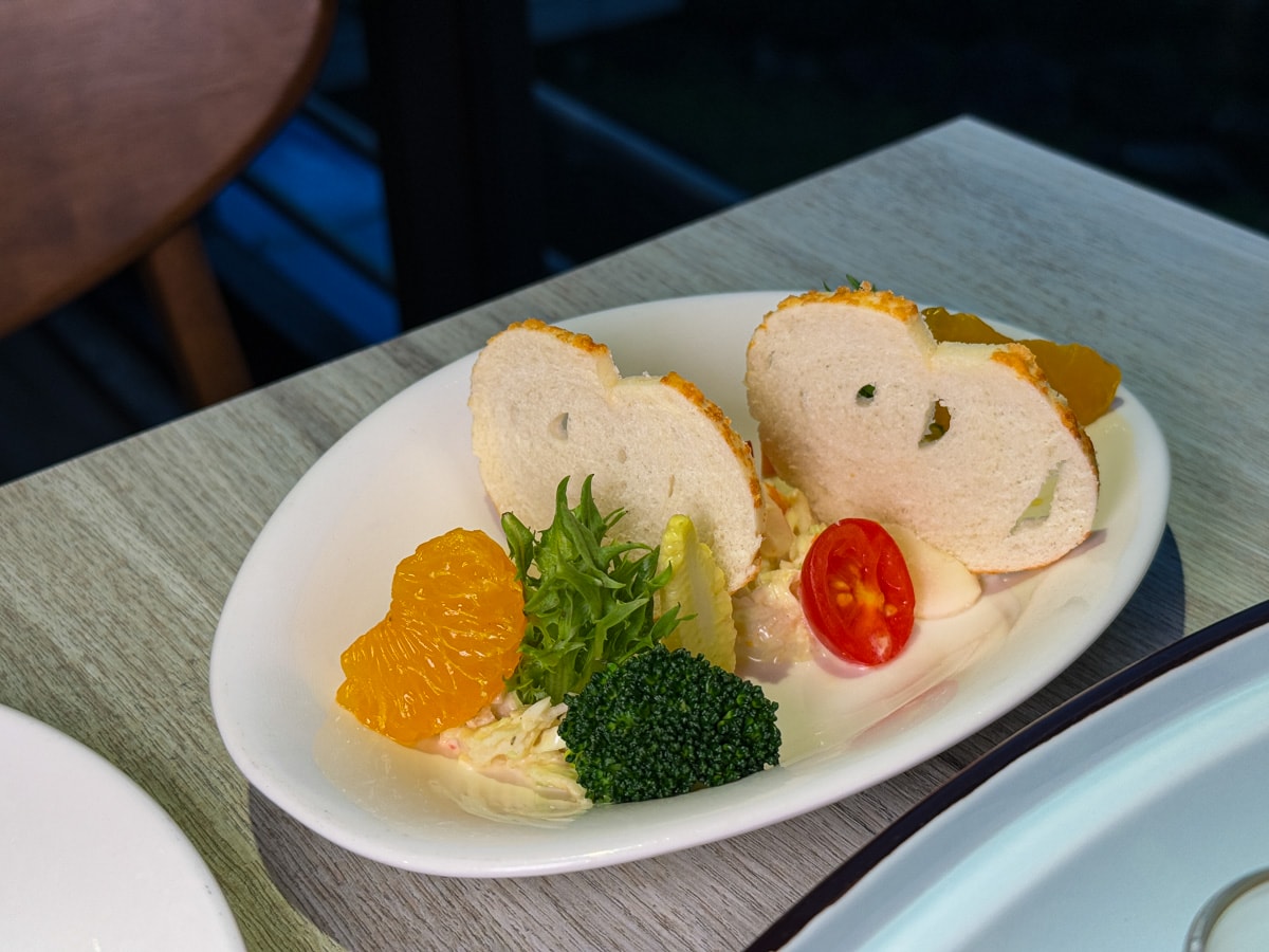 【煙波花時間-宜蘭傳藝】宜蘭評分最高的住宿飯店推薦，一泊二饗夜宿宜蘭傳藝園區，全台唯一藝城古遊飯店！