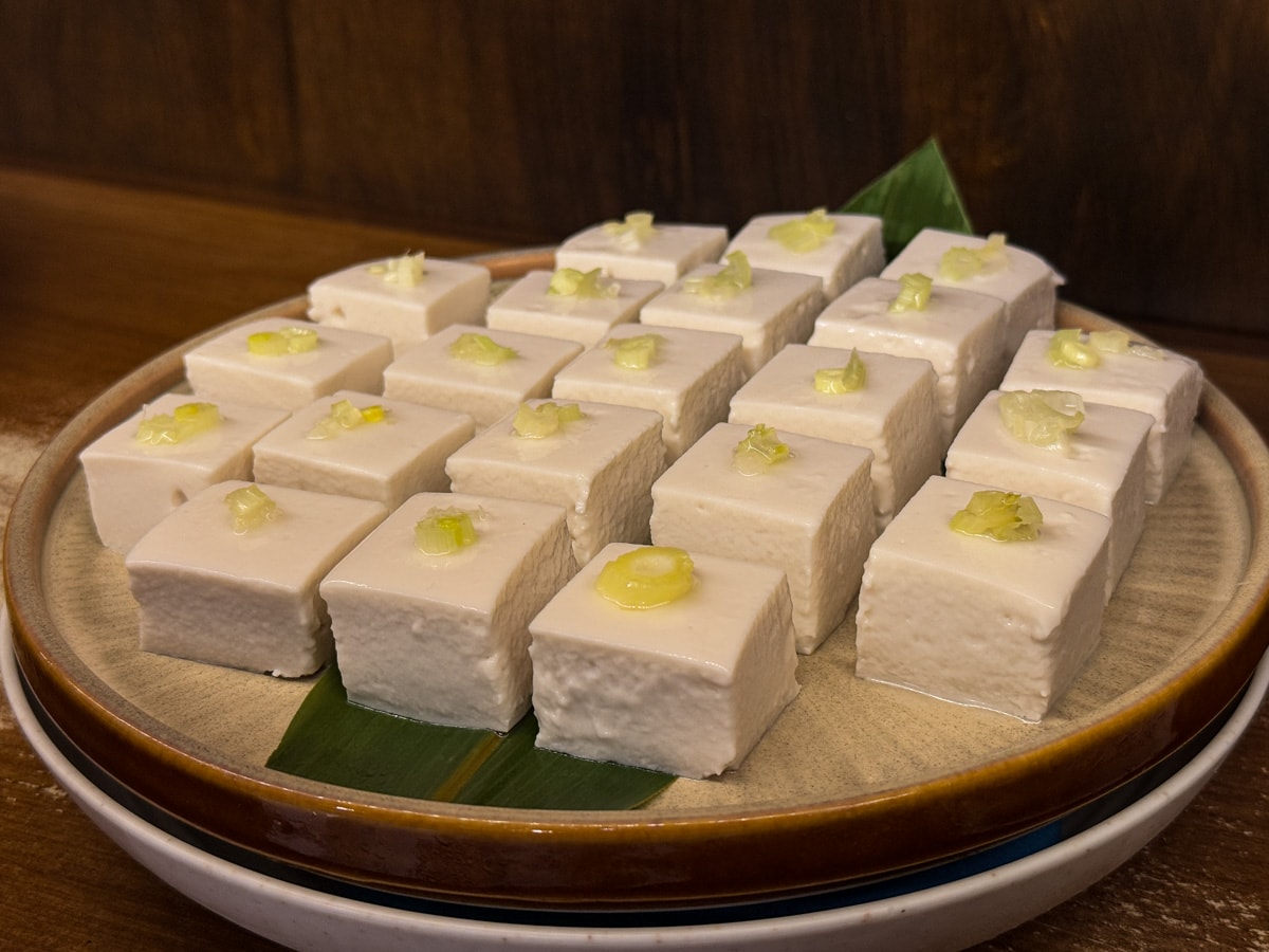 【煙波花時間-宜蘭傳藝】宜蘭評分最高的住宿飯店推薦，一泊二饗夜宿宜蘭傳藝園區，全台唯一藝城古遊飯店！