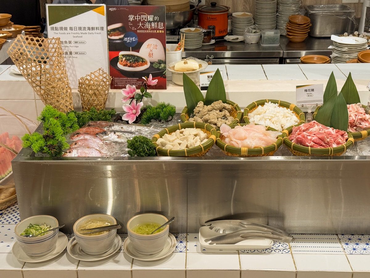 【煙波花時間-宜蘭傳藝】宜蘭評分最高的住宿飯店推薦，一泊二饗夜宿宜蘭傳藝園區，全台唯一藝城古遊飯店！