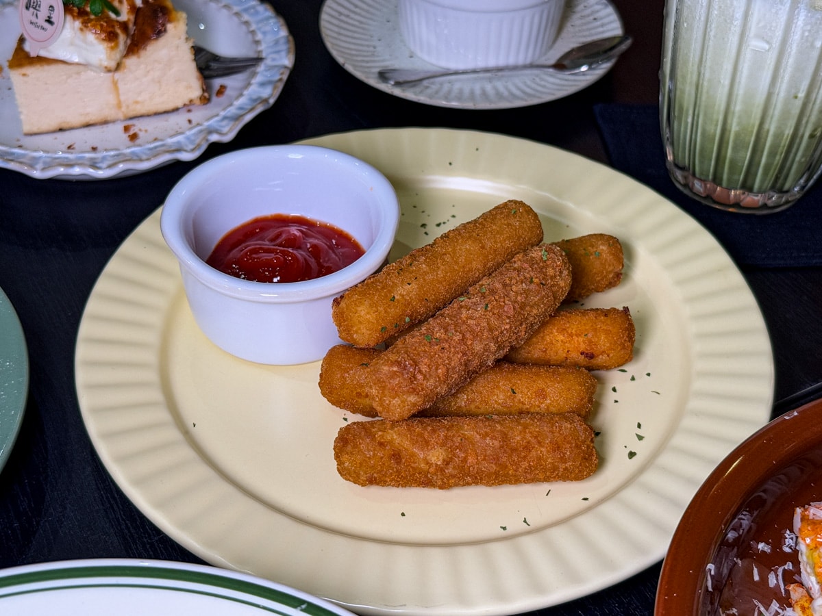 【嶼里】台中東區人氣義式餐廳美食推薦,必吃特色義大利麵與燉飯,手作甜點簡直甜點天花板! - 第39張圖 【嶼里】台中東區人氣義式餐廳美食推薦,必吃特色義大利麵與燉飯,手作甜點簡直甜點天花板!